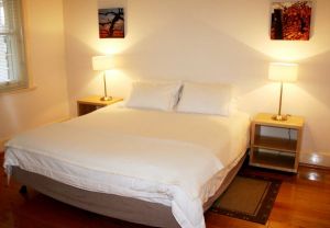 Elderton Guest House - Hotel Accommodation